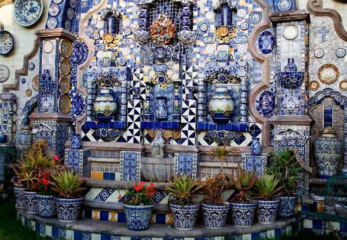 Fiesta Americana Hacienda Ixtapan De La Sal Exterior photo A fountain in the garden of the Casa dos Azulejos
