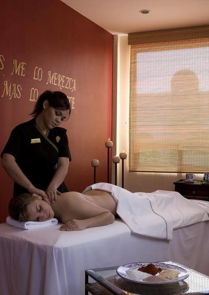 Fiesta Americana Hacienda Ixtapan De La Sal Exterior photo Massage